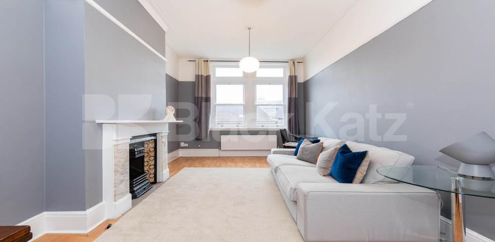 			New Instruction!, 1 Bedroom, 1 bath, 1 reception Flat			 Crouch End Hill, Crouch End